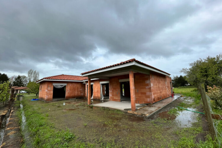 Assainissement Landes, Assainissement Tosse, Gros oeuvre Landes, Gros oeuvre Tosse, Maconnerie Landes, Maconnerie Tosse, Rénovation Landes, Rénovation Tosse, Terrassement Landes, Terrassement Tosse